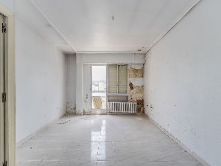 Piso en Avda Compostilla 21