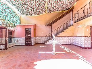 Casa adosada en C/ Bolaños 49