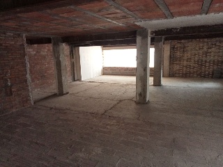 Local comercial en C/ Isaac Albéniz - Fraga - Huesca 35