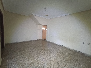 Casa adosada en C/ Julián Pedroño 34