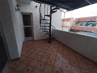 Casa adosada en C/ Julián Pedroño 57