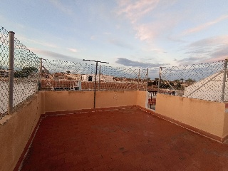 Casa adosada en C/ Julián Pedroño 59
