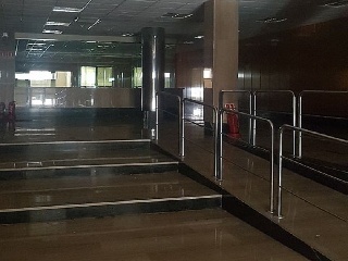 Local comercial en C/ Joaquín María Jalón 8