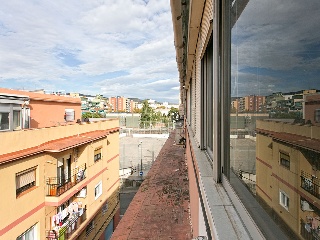 Vivienda en Pj Beethoven - Santa Coloma de Gramenet - 41