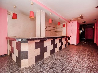 Local en C/ Magallanes 2