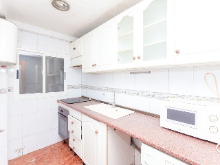 Vivienda en Avenida República Argentina 5