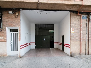 Garajes en C/ Pina  3