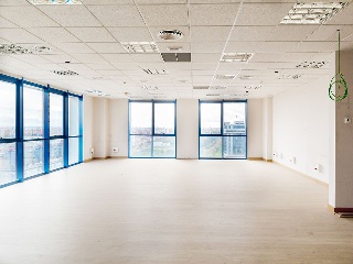 Oficinas y garajes en C/ Arquitectura 9