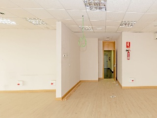 Oficinas y garajes en C/ Arquitectura 27