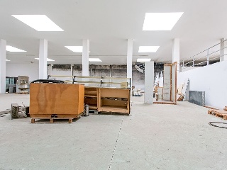 Nave Industrial 	Terrassa 17