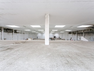 Nave Industrial 	Terrassa 27