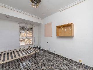 Piso en C/ de les Albades 18