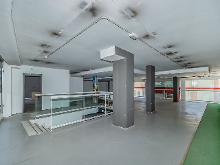 Local en Ctra de Barcelona 17