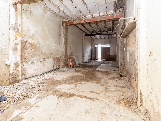 Casa en Av Carcaixent 6