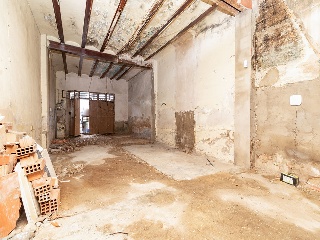 Casa en Av Carcaixent 19