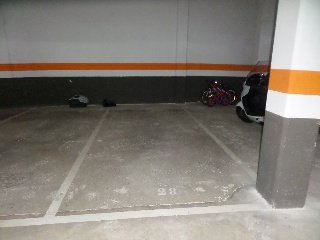 Garajes en C/ Elionor Vinyerta  4