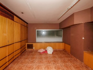 Local en C/ Valencia 2