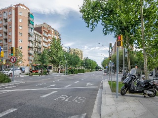 Local en C/ Valencia 28