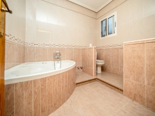 Vivienda en Av Sagrado Corazón 19