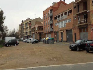 Suelo urbano no consolidado en C/ Torres de Segre  6