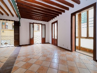 Vivienda en C/ Montenegro 8