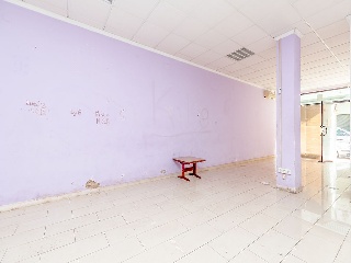 Local en C/ Cullera 28