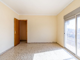 Piso en C/ Mestre Ramón Tomás 19