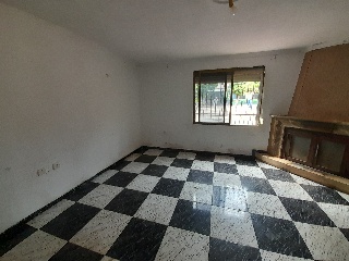 Casa adosada en Plaza de los Madroños 3