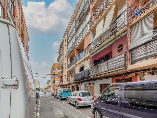 Piso en venta en Torrent de 73  m²