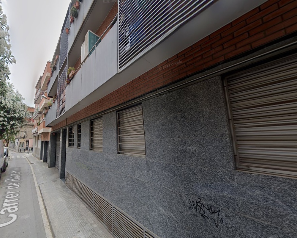 Piso en C/ Barcelona - Cornellà de Llobregat - Barcelona 
