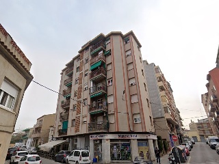 Piso en venta en Rubí de 85  m²