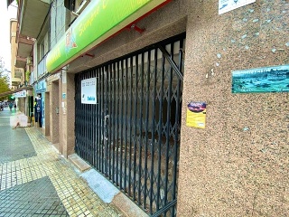 Local en venta en Elche de 90  m²