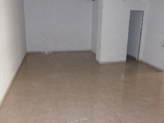 Local en C/ Chilches, Burriana 3