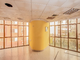 Local destinado a oficina en C/ Ferreras, Las Palmas de Gran Canaria  2