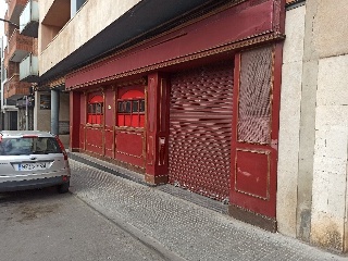 Local en venta en Terrassa de 331  m²