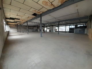 Local comercial en C/ Industria - Ripollet - Barcelona 5