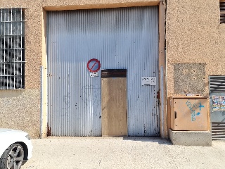 Local comercial en C/ Industria - Ripollet - Barcelona 12