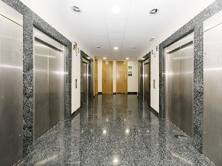 Oficina en C/ Arquitectura - Sevilla - 15