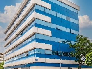 Oficina en C/ Omega 11
