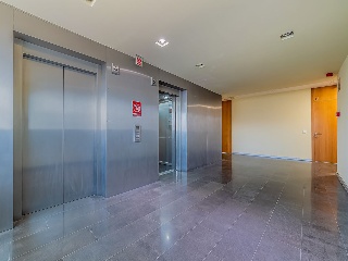 Oficina en C/ Omega 25