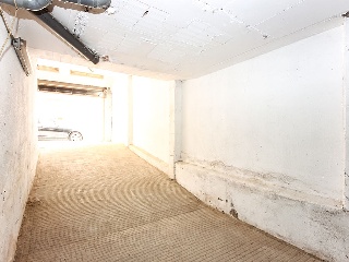 Local en C/ Francesc Layret - Cornellá de Llobregat - 10