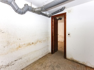Local en C/ Francesc Layret - Cornellá de Llobregat - 21
