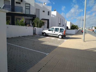 64908-0001 2