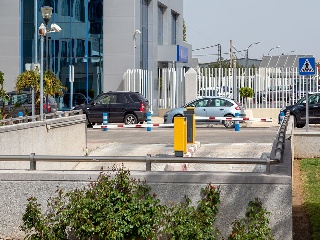 62638-0001 23