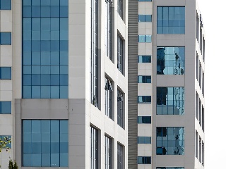 62638-0001 29