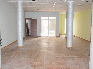 Local comercial en planta baja 6