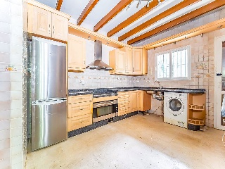 Chalet aislado en Urb la Montua 6