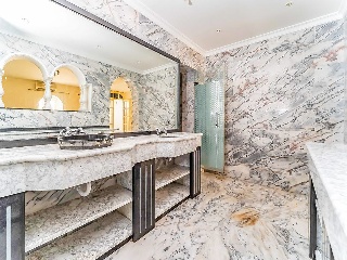 Chalet aislado en Urb la Montua 27