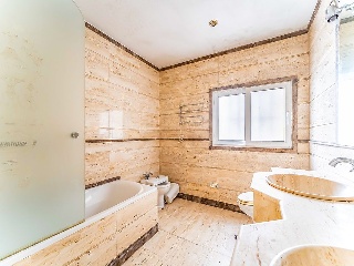 Chalet aislado en Urb la Montua 28