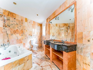 Chalet aislado en Urb la Montua 30
